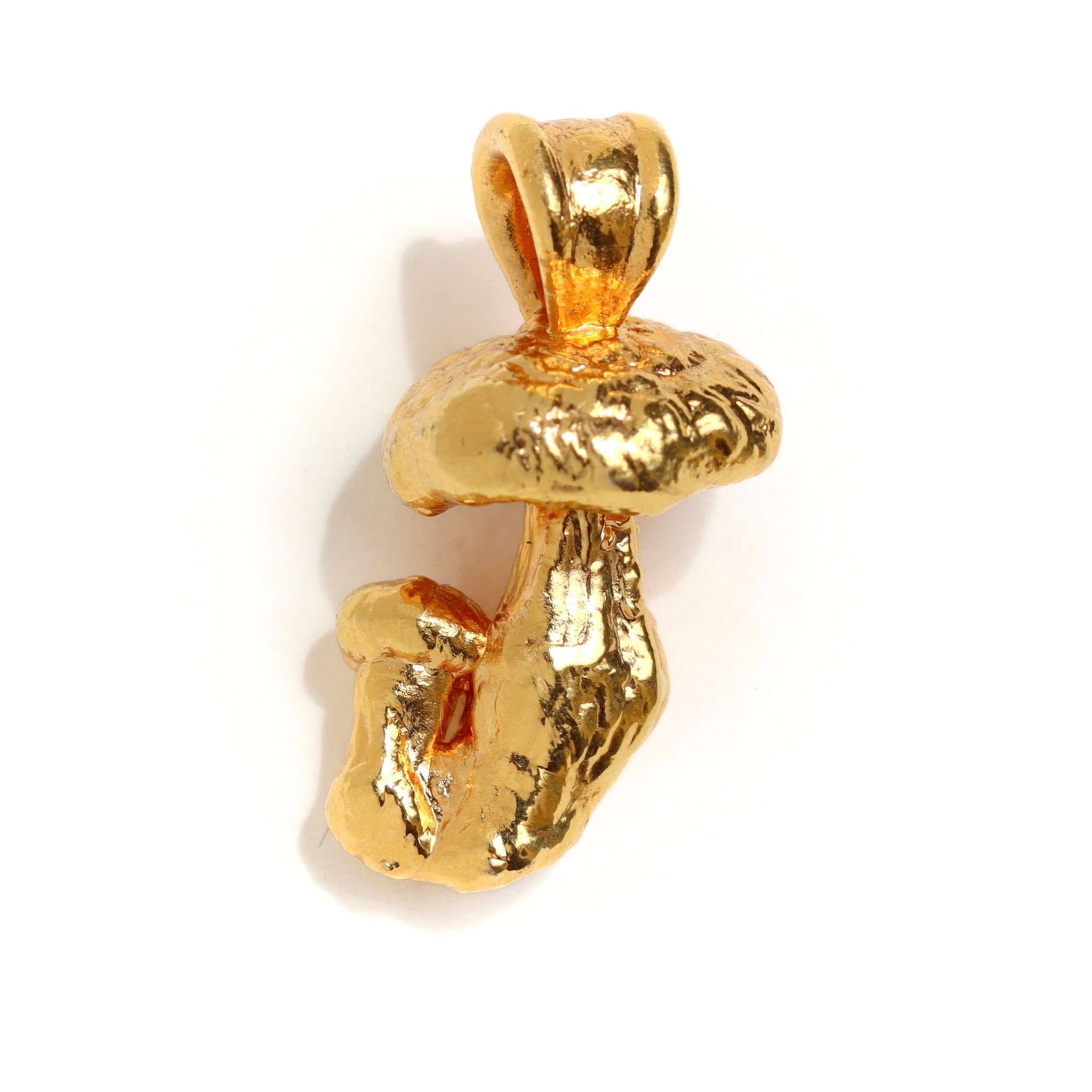 24k Special Collection Pendant with Diamond and Emerald