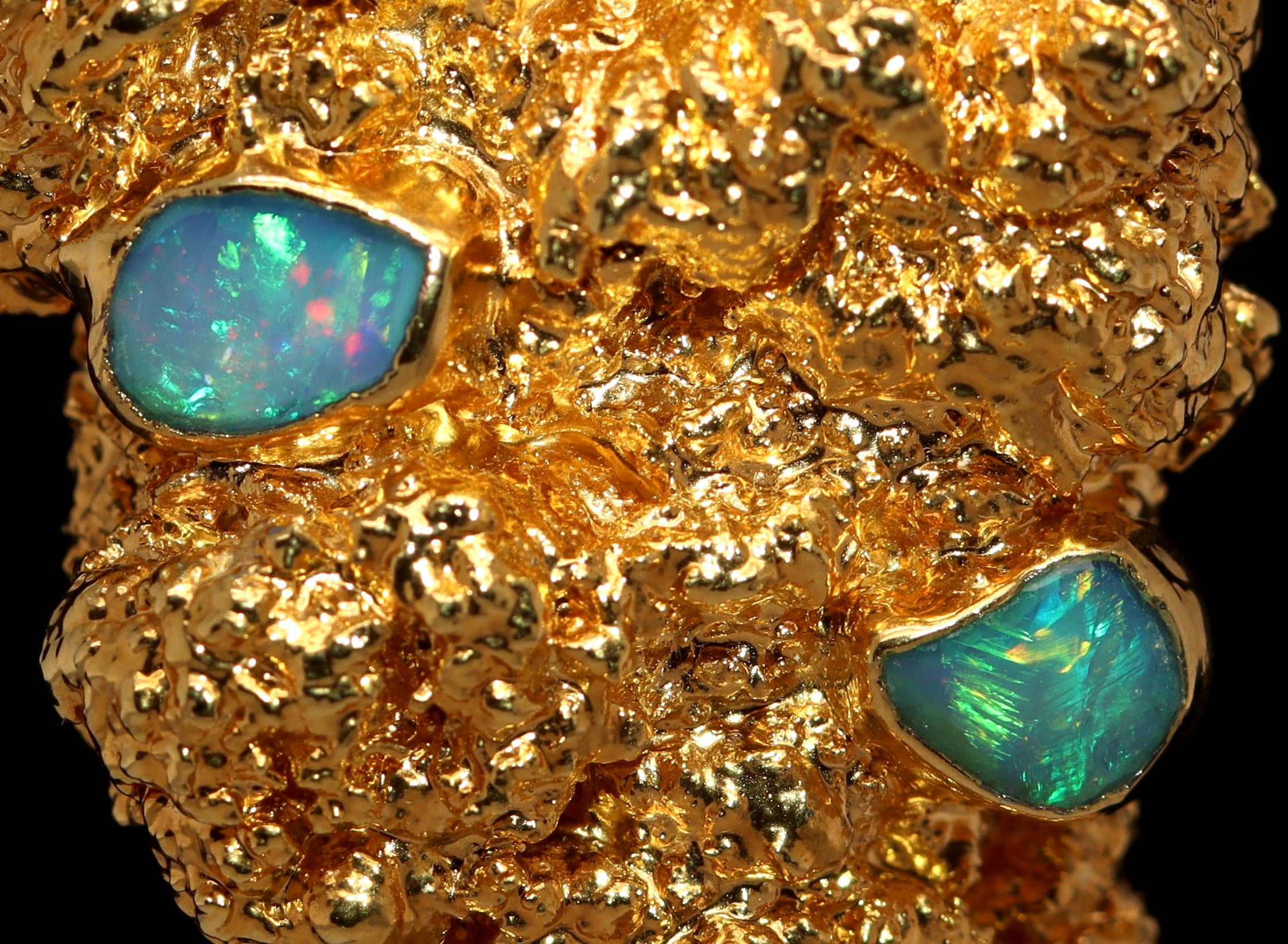 24k Dirty Z Bud with Ethiopian Opals and seed vial