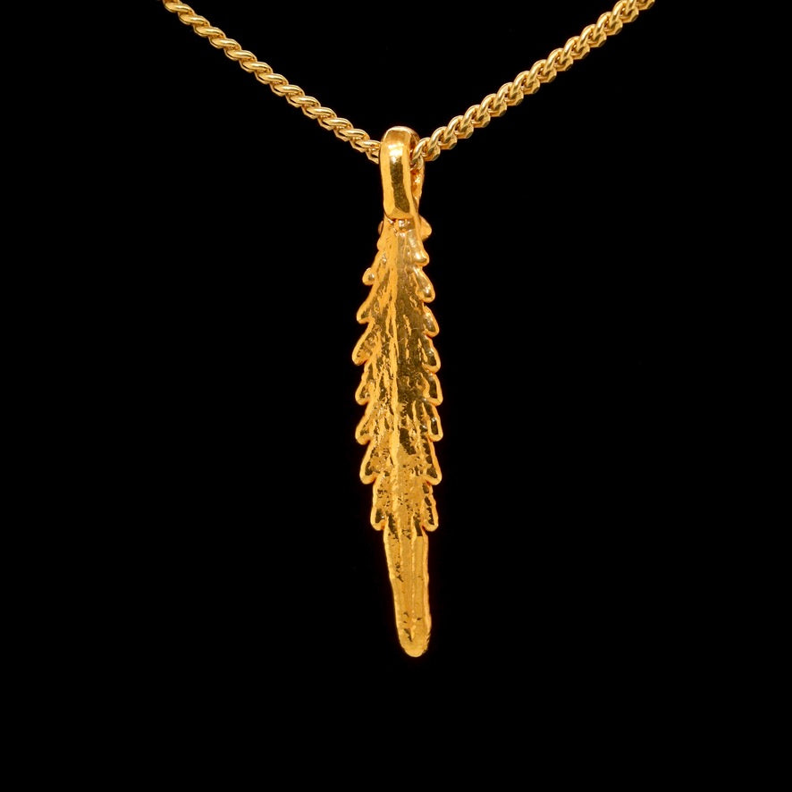 24k Axum Leaf with Sapphire