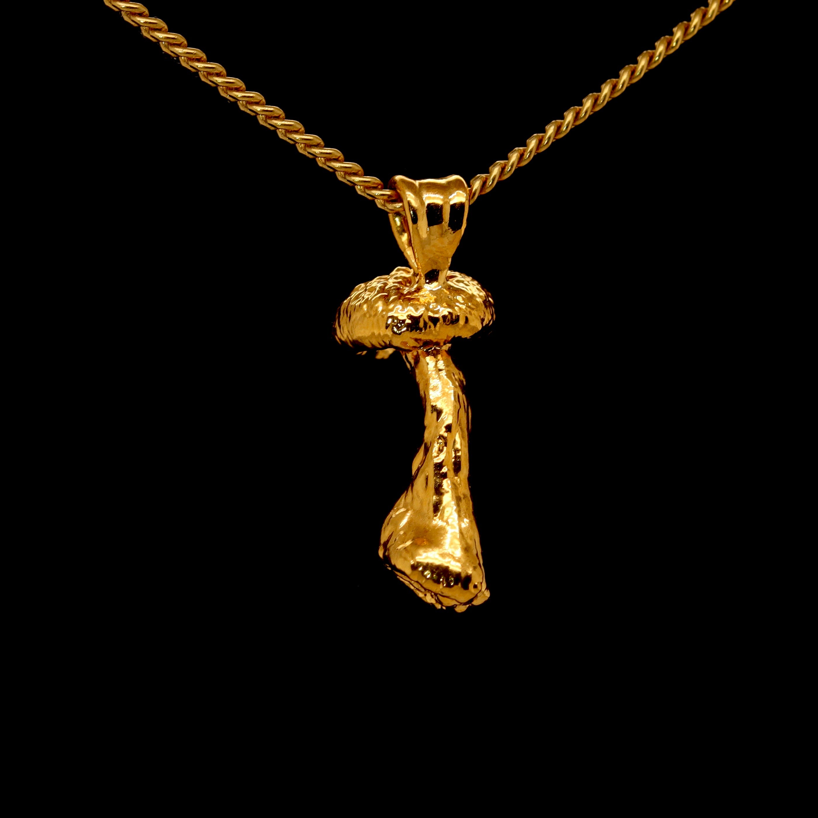 24k Special Collection Pendant with Emerald